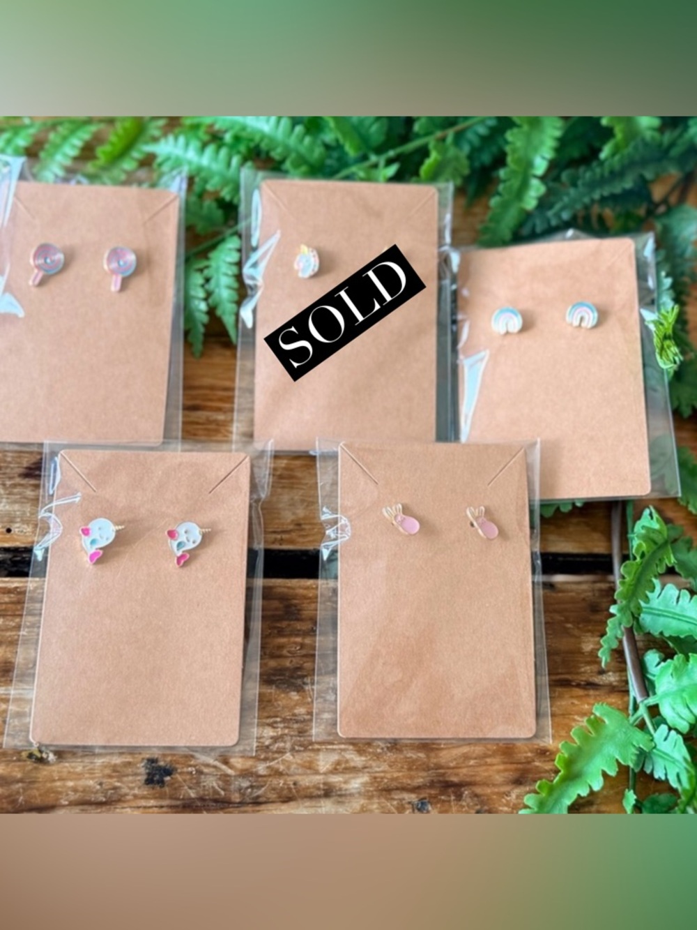 ⚡️PICK ONE - Hypoallergenic Gold Tone Earrings NWT
